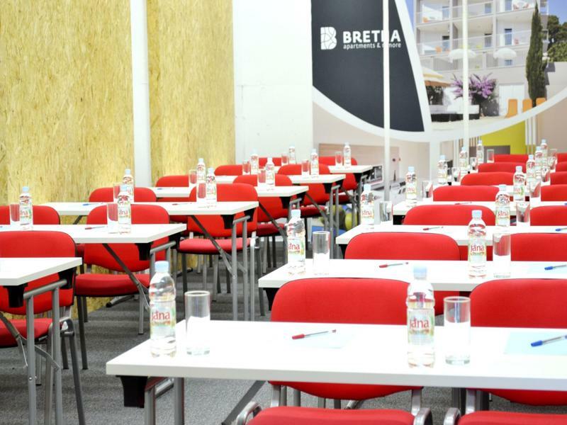 Bretia Apartments Sutivan Bagian luar foto