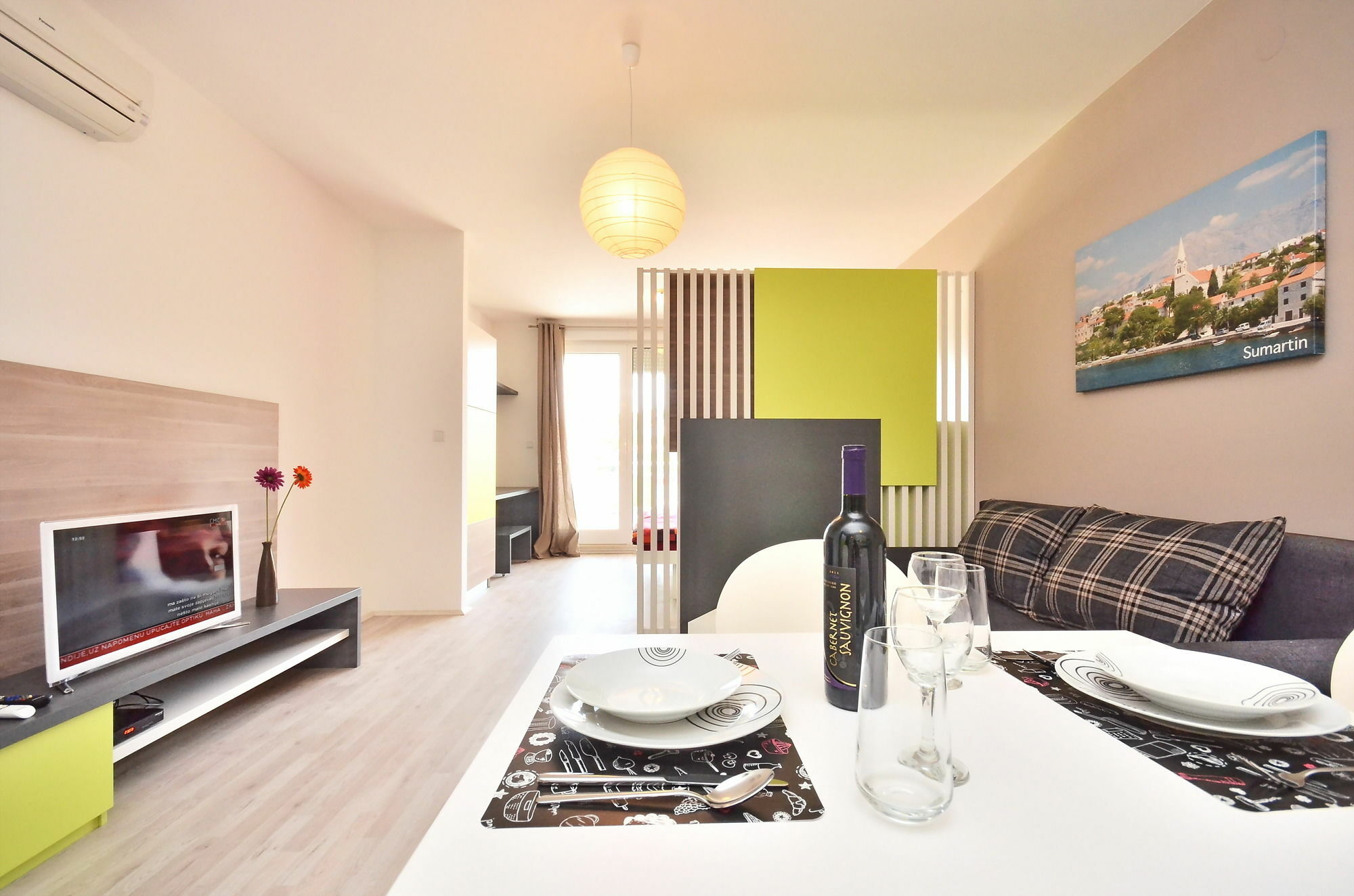 Bretia Apartments Sutivan Bagian luar foto